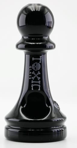 TXH8- Toxic Chess Hand Pipe