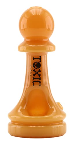 TXH8- Toxic Chess Hand Pipe