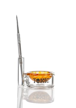 Toxic Nectar Collector Dish with Dabber Holder (TXAT21)